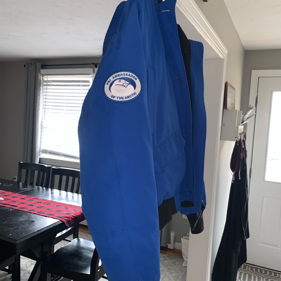 Canada Goose Jacket - Picture 2 of 9